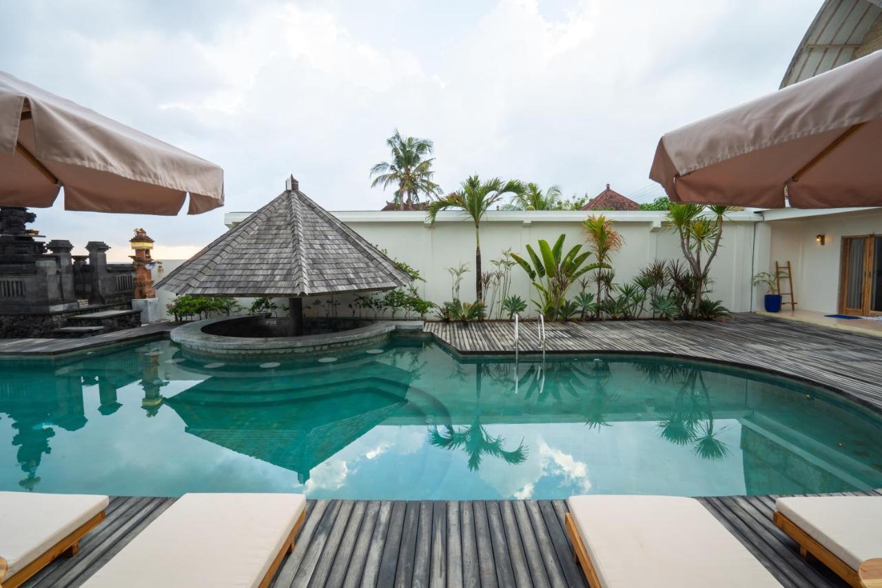 Alana Penida Hotel นูซาเปอนีดา ภายนอก รูปภาพ